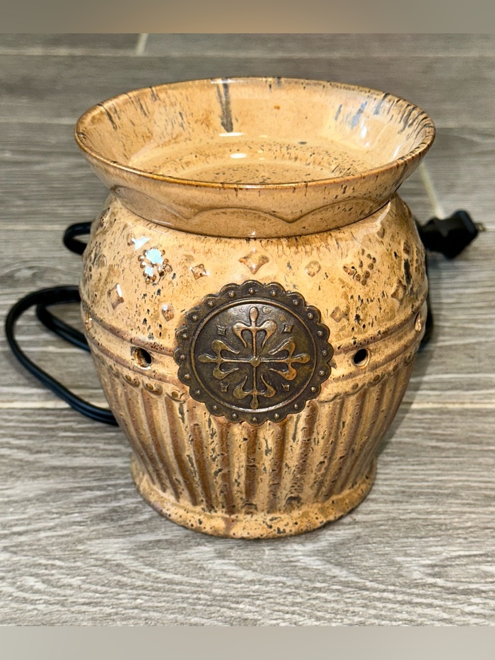 SCENTSY Arthur Full Size Ceramic Electric Wax Warmer Retired Imperial Line Works